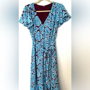New JCrew dress in size 6 (fits like a small) blue and maroon high low style